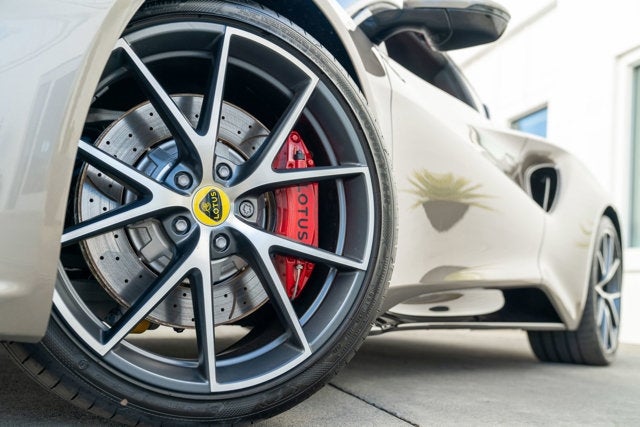 2024 Lotus Emira V6 First Edition