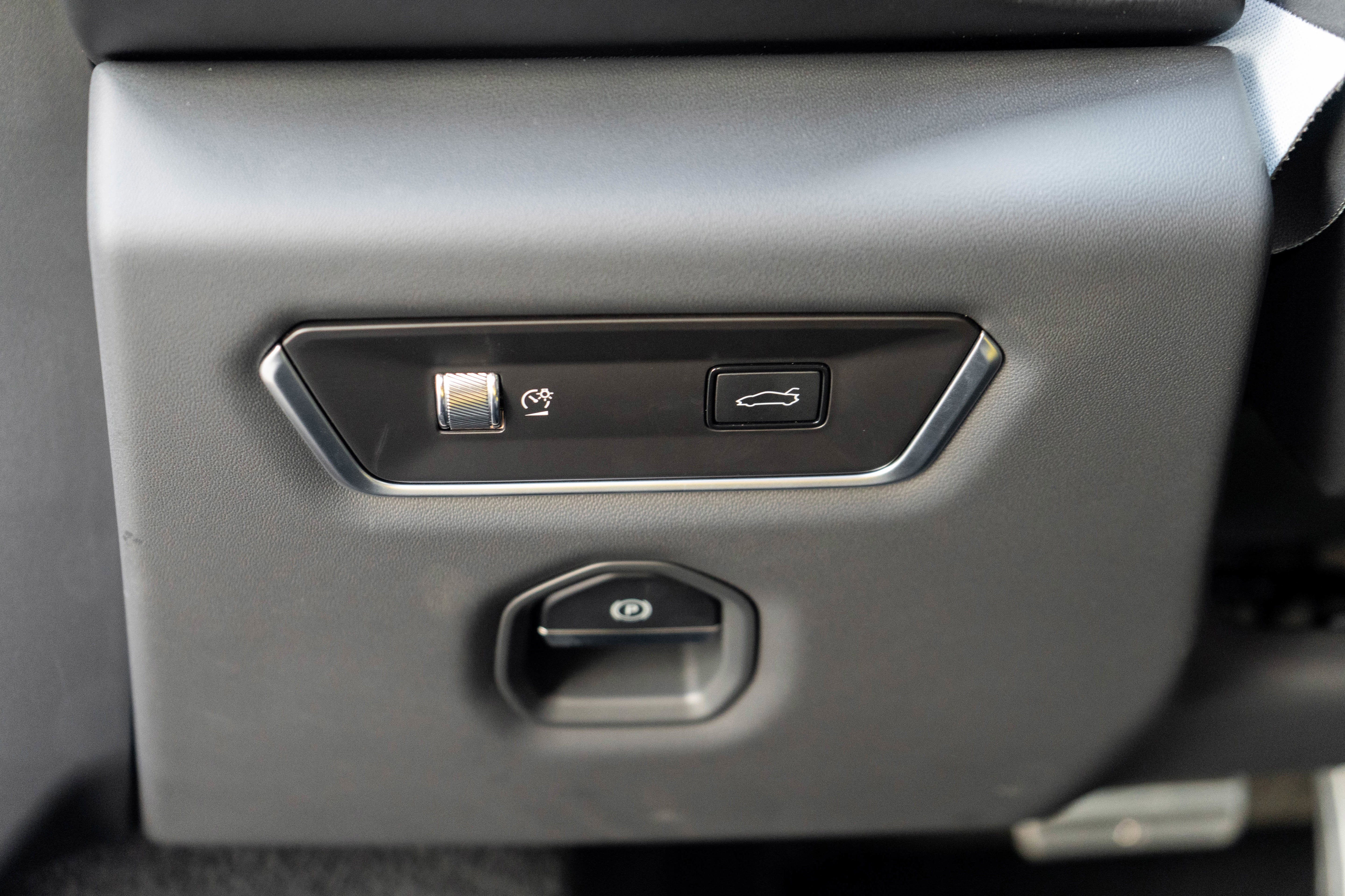 2026 Lotus Emira Turbo SE