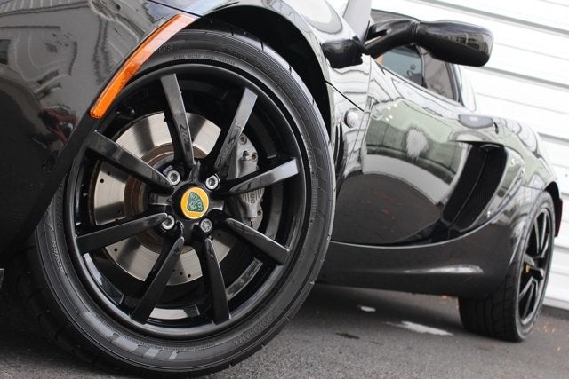 2005 Lotus Elise 2dr Convertible