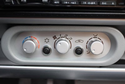 2005 Lotus Elise 2dr Convertible