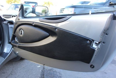 2005 Lotus Elise 2dr Convertible