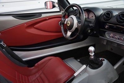2006 Lotus Elise 2dr Convertible