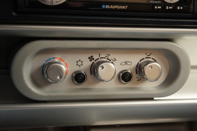 2005 Lotus Elise 2dr Convertible