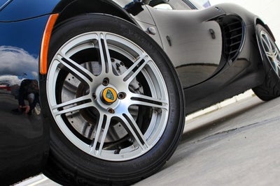 2006 Lotus Elise 2dr Convertible