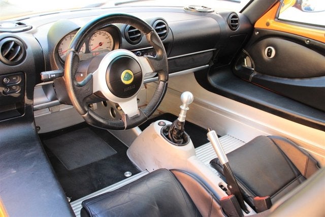2005 Lotus Elise 2dr Convertible