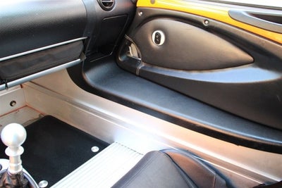 2005 Lotus Elise 2dr Convertible