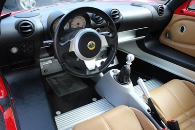 2005 Lotus Elise 2dr Convertible