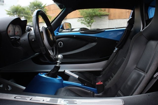 2005 Lotus Elise 2dr Convertible