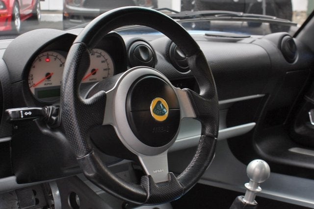 2005 Lotus Elise 2dr Convertible