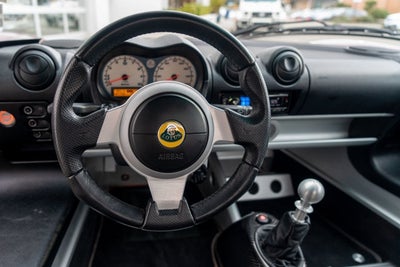 2005 Lotus Elise 2dr Convertible