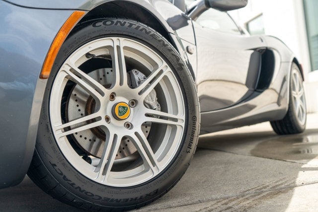 2005 Lotus Elise 2dr Convertible