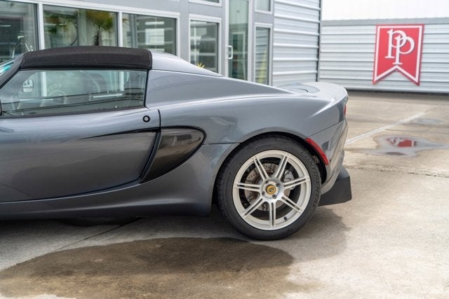 2005 Lotus Elise 2dr Convertible