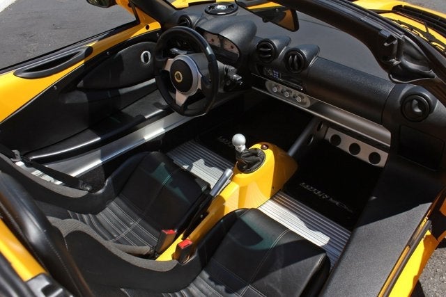 2005 Lotus Elise 2dr Convertible