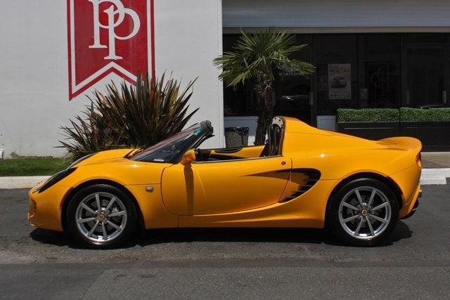 2005 Lotus Elise 2dr Convertible