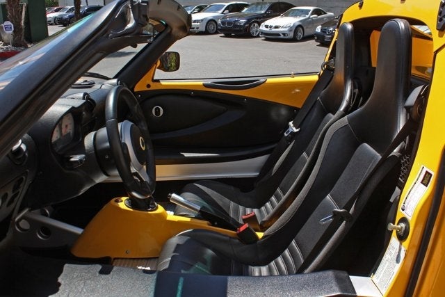 2005 Lotus Elise 2dr Convertible