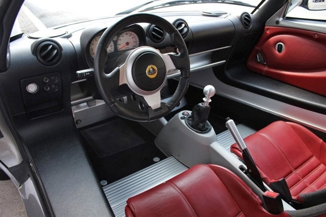 2005 Lotus Elise 2dr Convertible