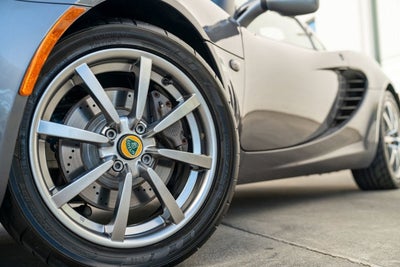 2005 Lotus Elise 2dr Convertible