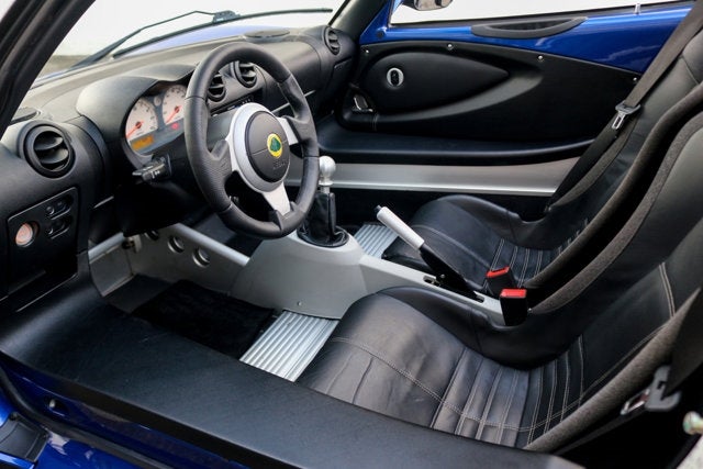 2005 Lotus Elise 2dr Convertible