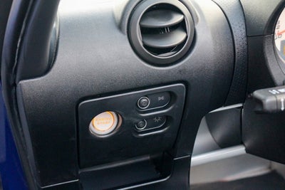 2005 Lotus Elise 2dr Convertible