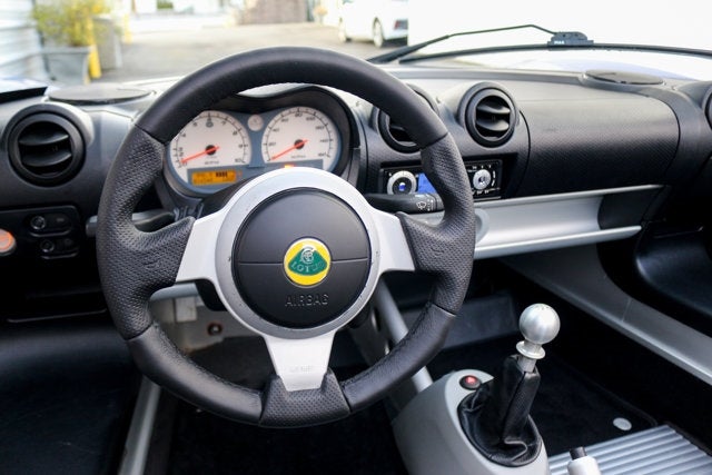 2005 Lotus Elise 2dr Convertible