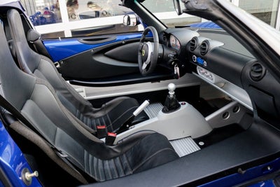 2005 Lotus Elise 2dr Convertible