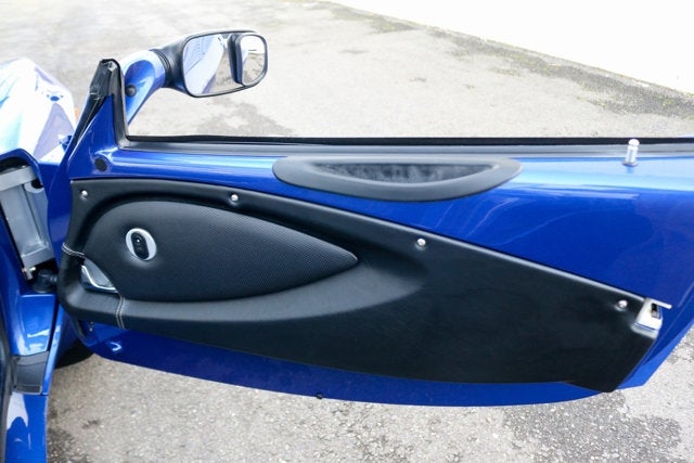 2005 Lotus Elise 2dr Convertible