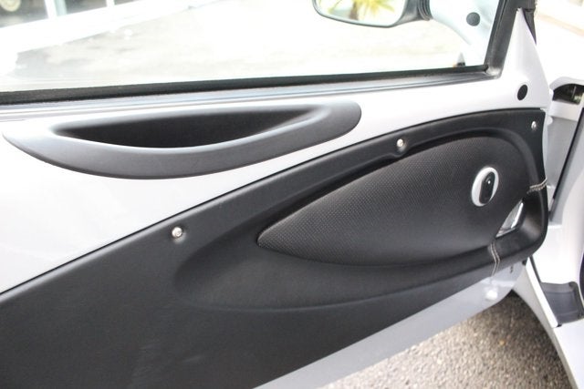 2005 Lotus Elise 2dr Convertible