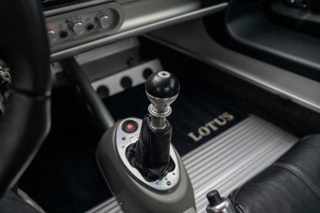 2005 Lotus Elise 2dr Convertible