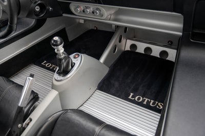 2005 Lotus Elise 2dr Convertible