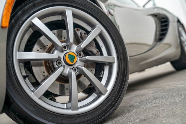 2005 Lotus Elise 2dr Convertible