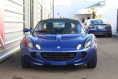 2005 Lotus Elise 2dr Convertible