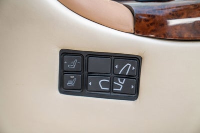 1997 Aston Martin DB7 Volante