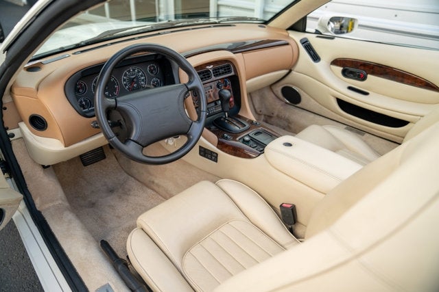 1997 Aston Martin DB7 Volante