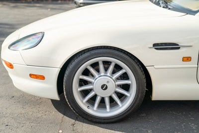 1997 Aston Martin DB7 Volante