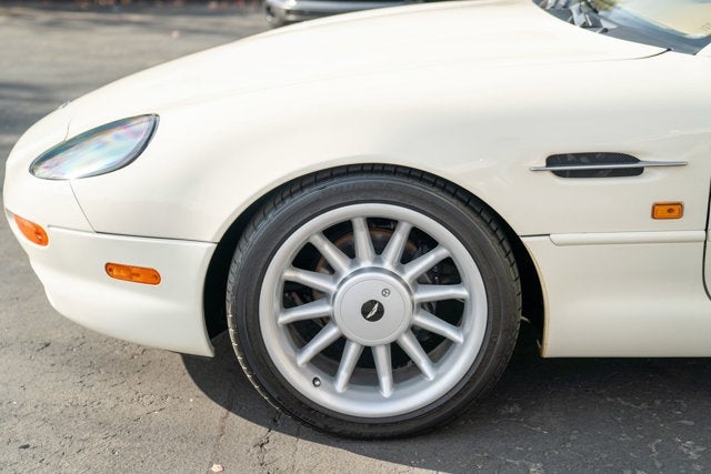 1997 Aston Martin DB7 Volante