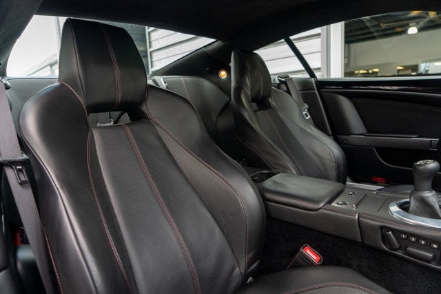 2007 Aston Martin DB9 2dr Cpe Manual