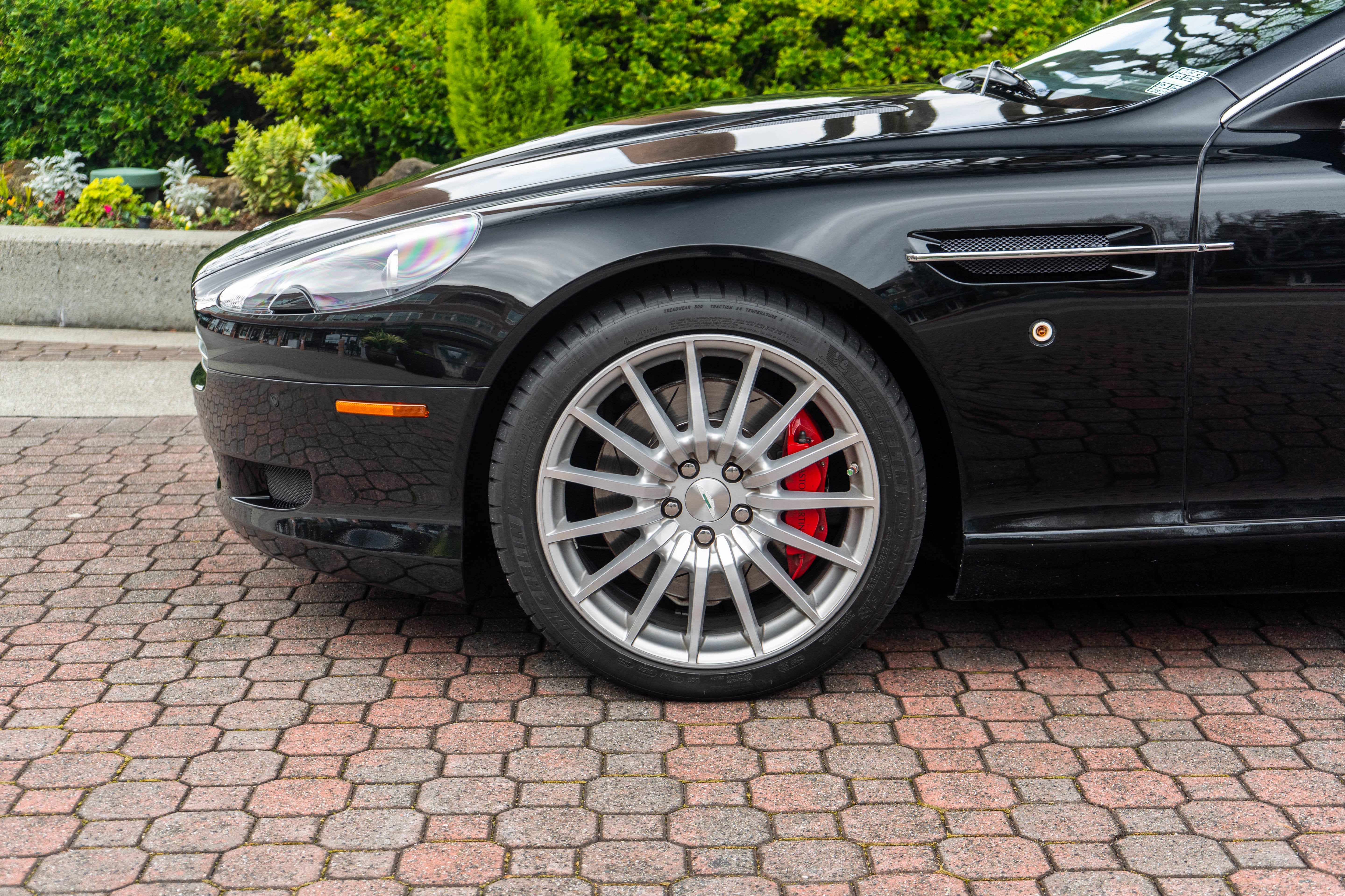 2009 Aston Martin DB9 2dr Volante Man