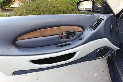 2001 Aston Martin DB7 V12 Vantage Volante