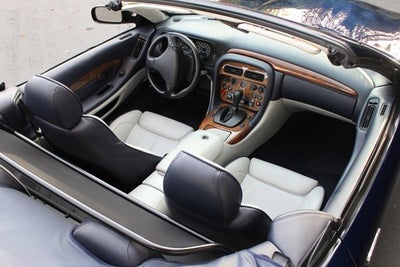 2001 Aston Martin DB7 V12 Vantage Volante