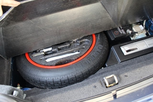 2001 Aston Martin DB7 V12 Vantage Volante