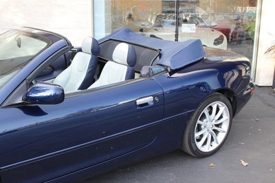2001 Aston Martin DB7 V12 Vantage Volante