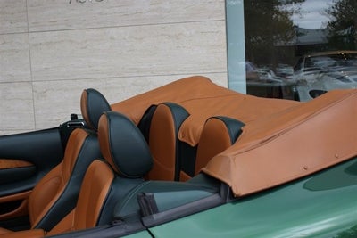 2001 Aston Martin DB7 Volante