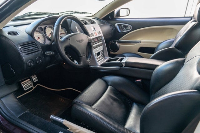 2003 Aston Martin Vanquish 2dr Cpe
