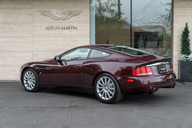 2003 Aston Martin Vanquish 2dr Cpe