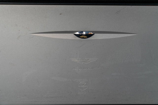 2003 Aston Martin Vanquish 2dr Cpe