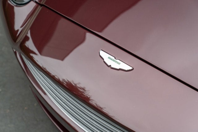 2003 Aston Martin Vanquish 2dr Cpe