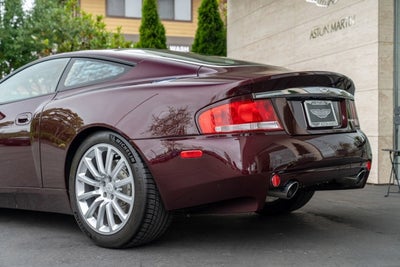 2003 Aston Martin Vanquish 2dr Cpe