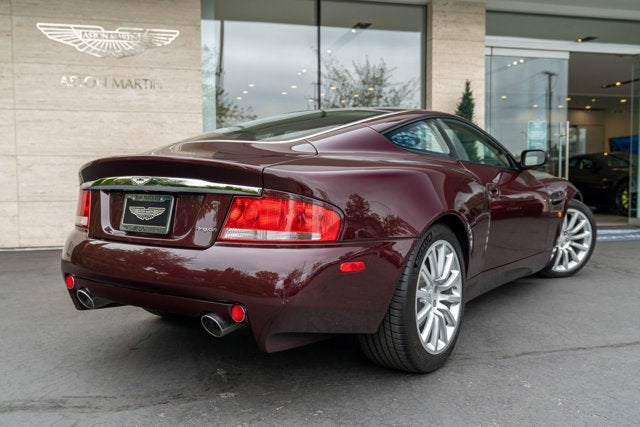 2003 Aston Martin Vanquish 2dr Cpe