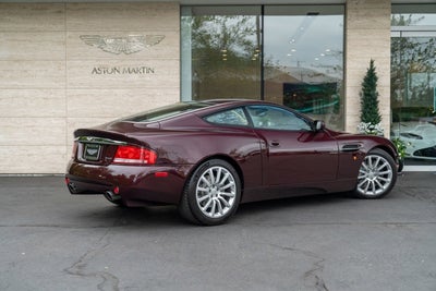 2003 Aston Martin Vanquish 2dr Cpe