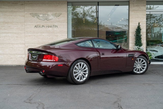 2003 Aston Martin Vanquish 2dr Cpe